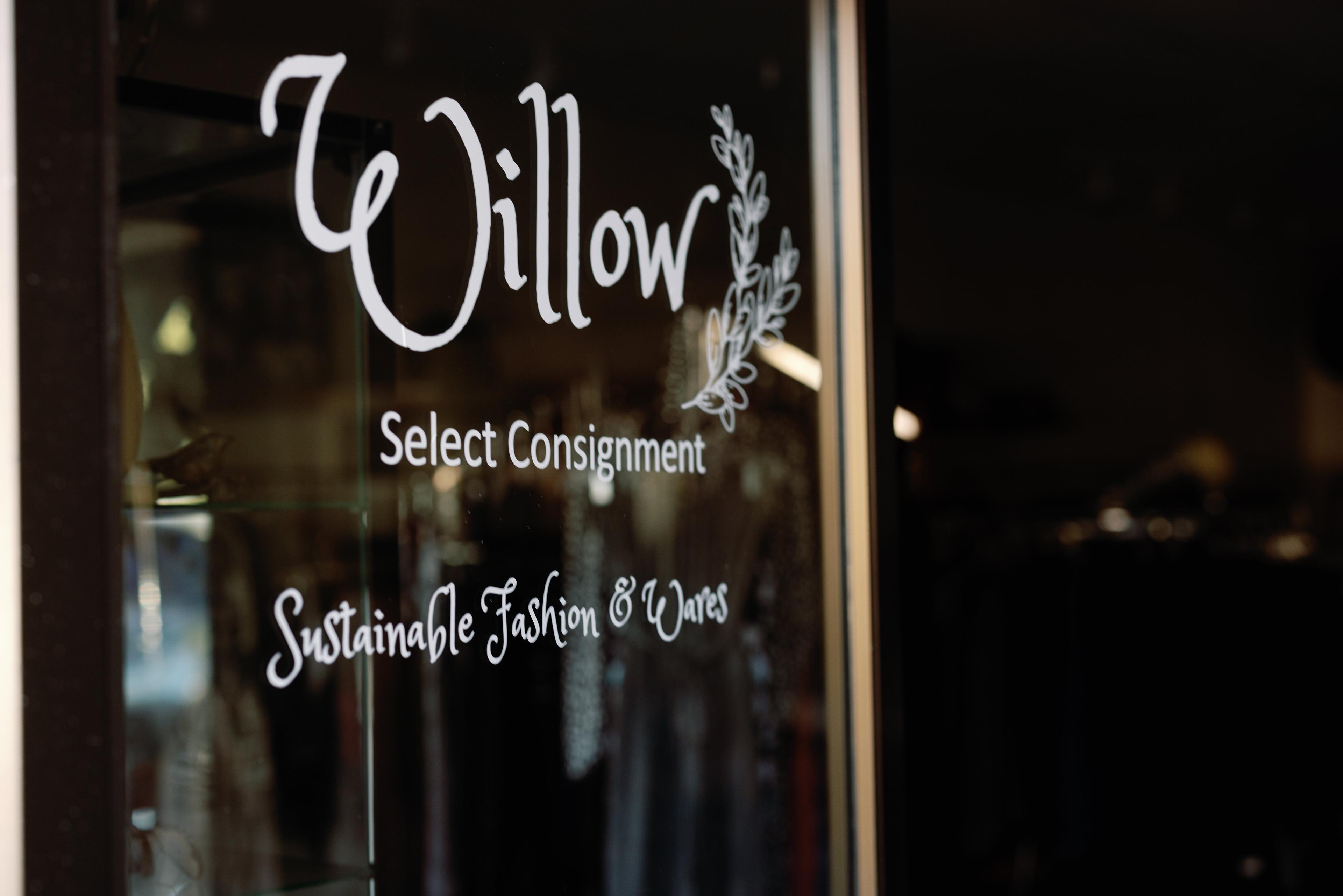 Willow - Select Consignment