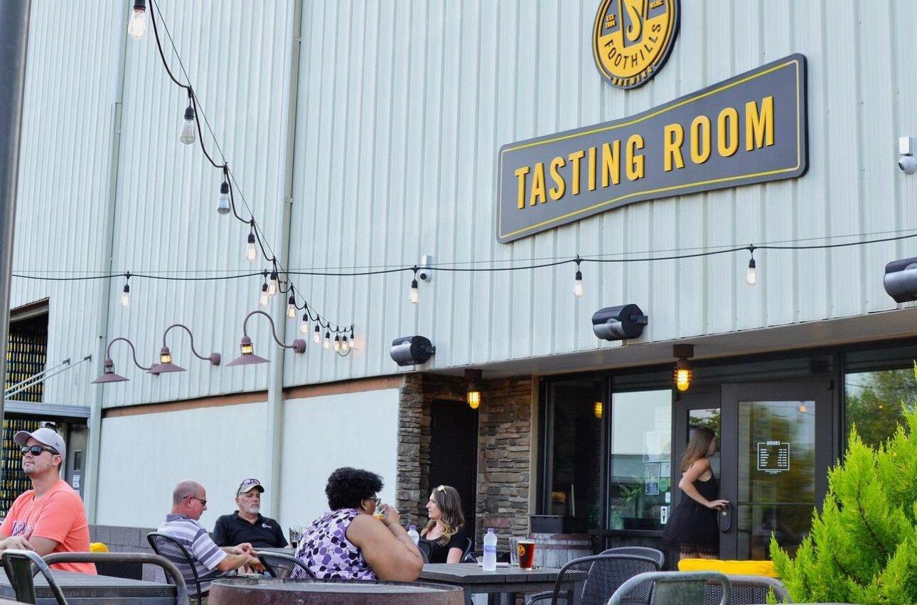 Foothills Brewing Tasting Room