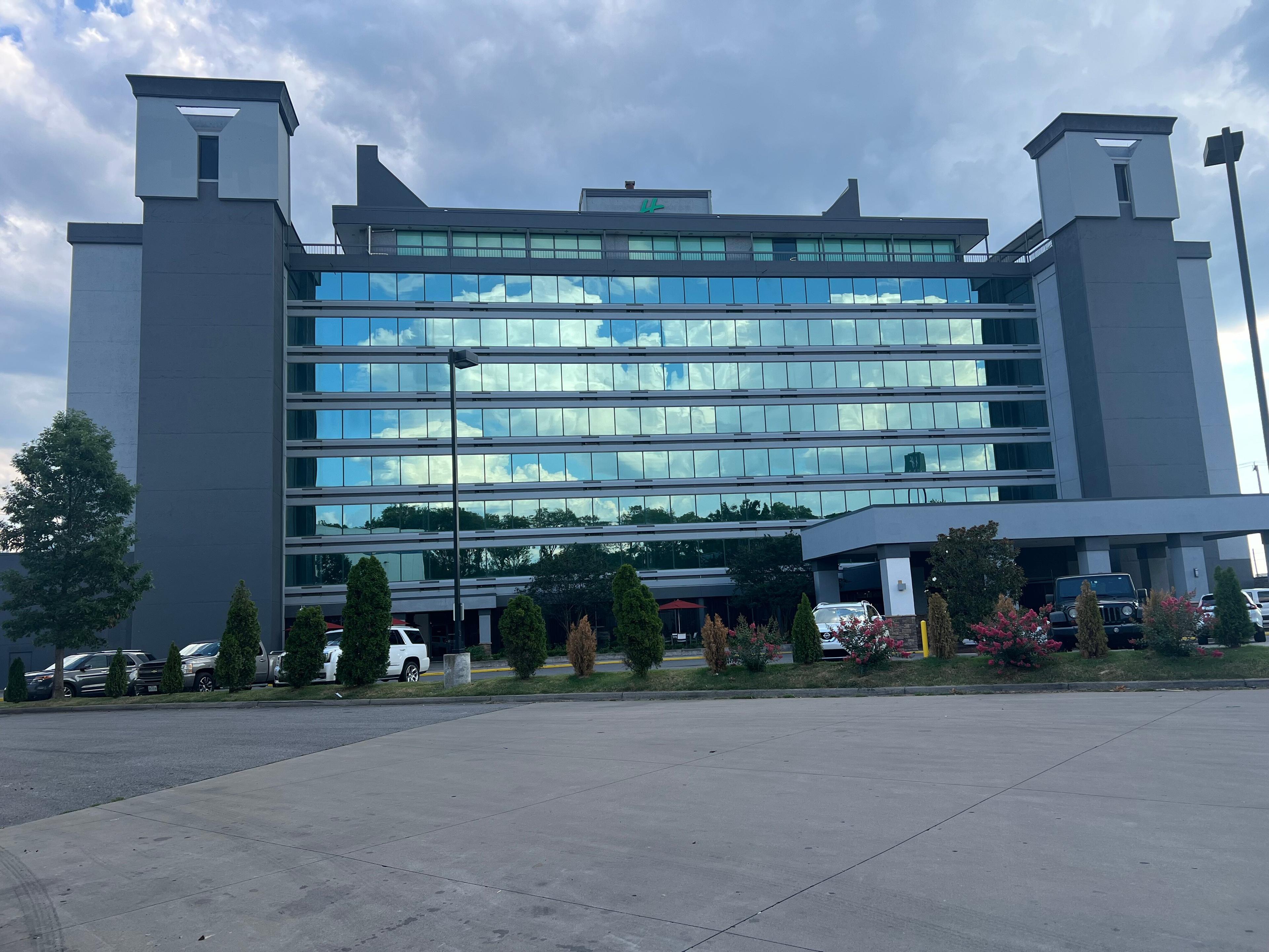 Holiday Inn Nashville Downtown - Stadium, an IHG Hotel