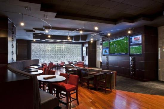 Draft Sports Bar & Lounge