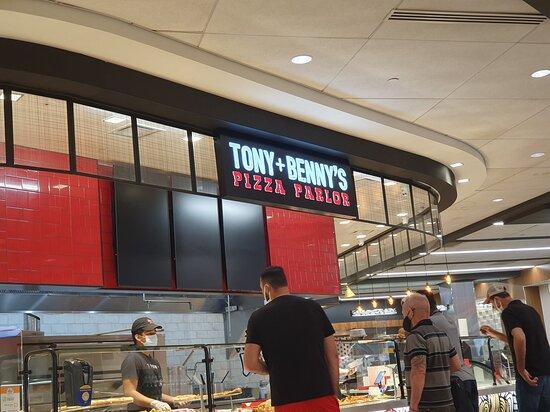 Tony + Benny's Pizza Parlor