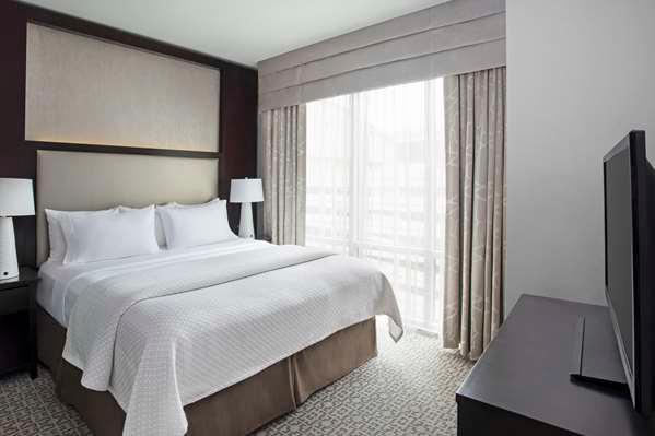 Cambria Hotel White Plains-Downtown