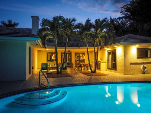 Dolphin Retreat Villa - East Boca Raton