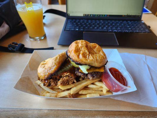 Grand opening day of their kitchen, classic cheeseburger and  pulled pork sliders and it's always hazy in sac