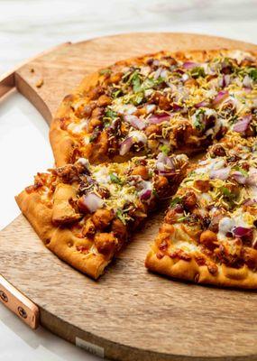 Samosas smash pizza