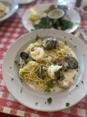 Seafood Linguine