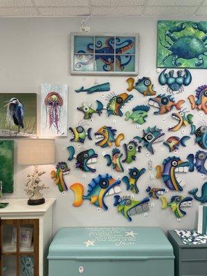 I need these fish. They would be perfect for a kid's room. Or mine.