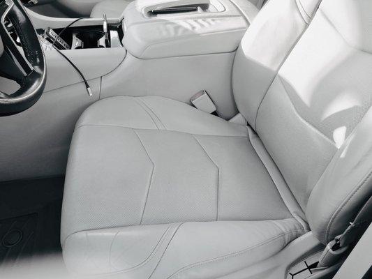 A & A Custom Auto Upholstery