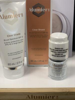 We carry AlumierMD medical grade skincare because we wholeheartedly believe investing in your skin begins with the right routine