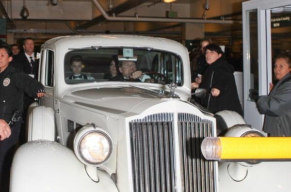 Justin Bieber & Selena Gomez - 1937 Packard vintage car