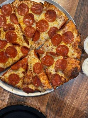 Pepperoni Pizza, Medium size. Perfect for 2 or 3 people.