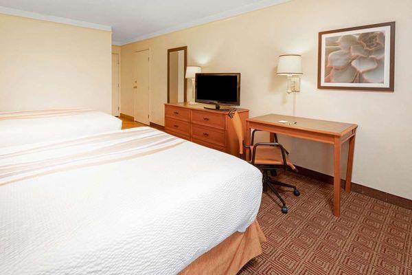 La Quinta Inn & Suites By Wyndham Salt Lake City-Layton