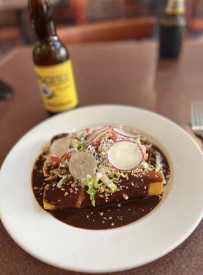 Enchiladas De Mole