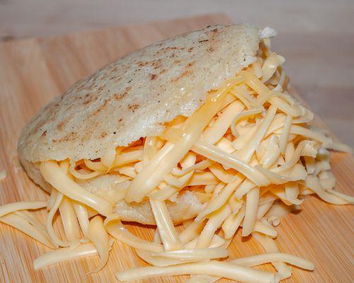 Arepa con queso gouda