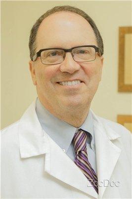 DR. JEFFREY KLINGENSTEIN
INTERNAL MEDICINE & GASTROENTEROLOGIST