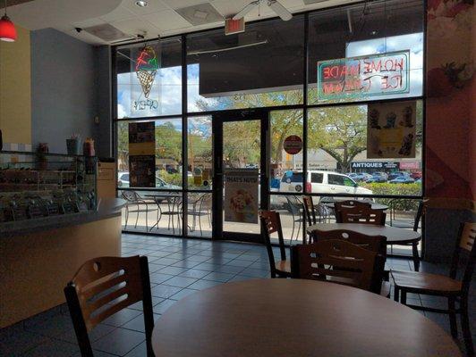 Clean dining area...