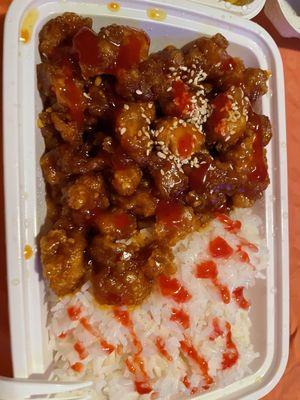 S9. Sesame Chicken White Rice