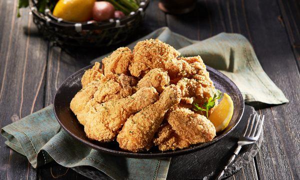 ORIGINAL CRISPY FRIED CHICKEN 
 [Classic and crispy chicken fried to golden perfection]