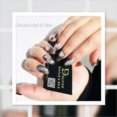 Deluxe Nails & SPA