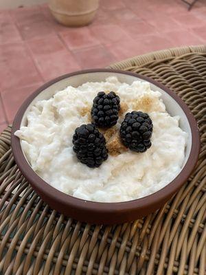 Coconut rice pudding