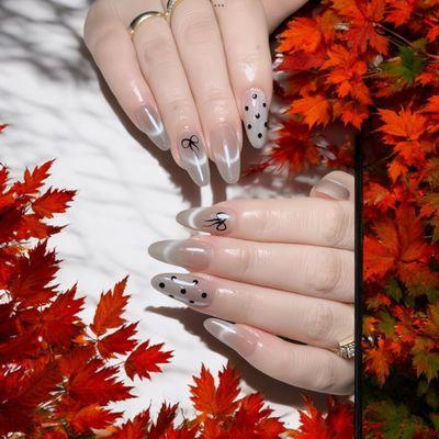 Fall coming with simple new cat eye Gel X nail