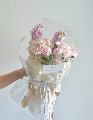 Dream Bubble Bouquet