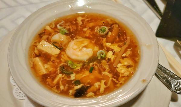 Seafood hot and sour soup