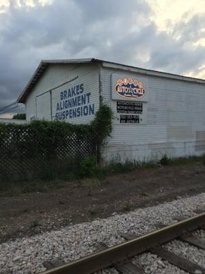 Davis Auto & Cycle has moved into the old Walker Tire location near Airport and Lamar.