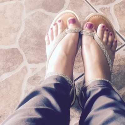 Finished pedi. Loved!