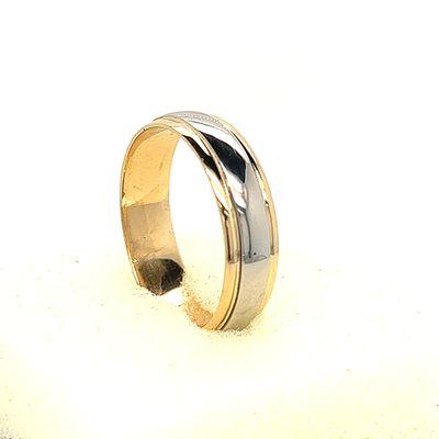 Classic two tone gents platinum and 18k wedding bands.