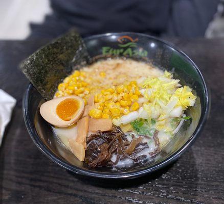 Creamy Vegetarian Ramen (egg noodle)