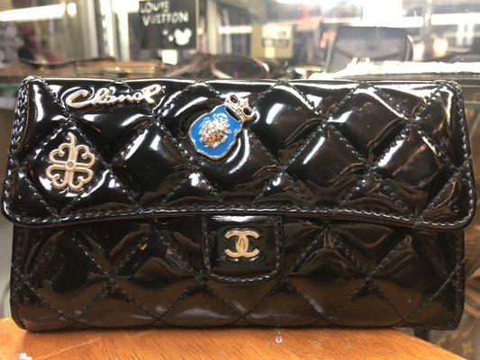 Chanel wallet