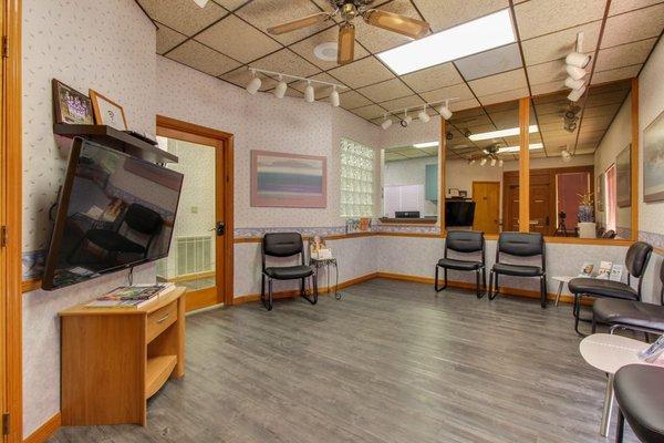 Reception at Dental Partners Merritt Island location