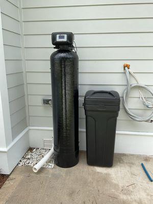 Whole home water filtration system