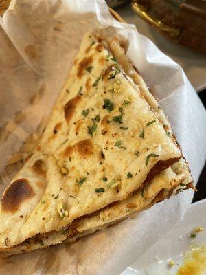 Garlic naan