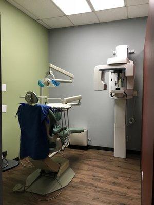 One of the newest addition to our office is the digital panoramic x-ray machine!