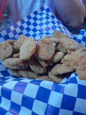 Fried pickles