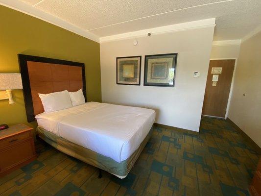 La Quinta Inn & Suites By Wyndham St. Pete-Clearwater Airpt