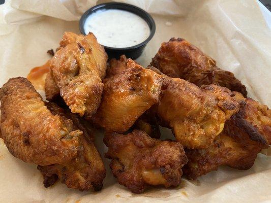 Bone-in Buffalo wings