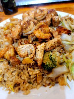 Hibachi chicken and shrimp dry dry