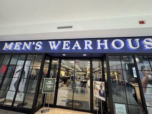 Men's Wearhouse