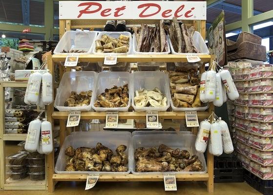 A self-serve 'dog deli' with locally smoked treats.