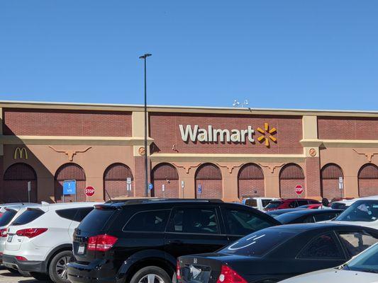 Walmart Supercenter, Arlington