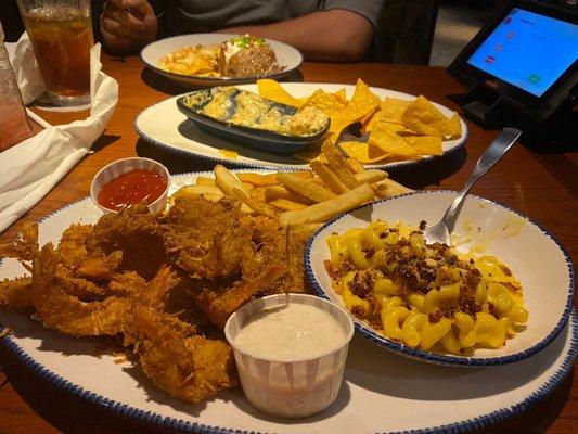 Parrot Isle Jumbo Coconut Shrimp Langostino Lobster-Artichoke-And-Seafood Dip