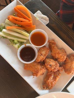 Plain wings with side of bbq and buffalo