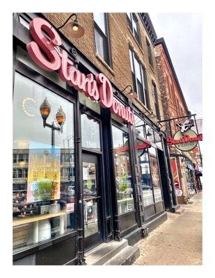 Stan's Donuts & Coffee.Wicker Park.1560 N Damen Ave, Chicago, IL Coffees Teas Donuts Breakfast Sandwiches & Bagels Shakes .Cool.