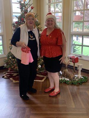 Visiting. Front reception area. Decorated. Isn't the tree and decorations pretty?