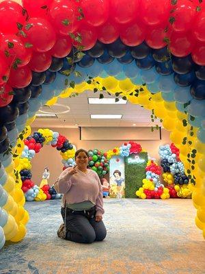 Balloon tunnel