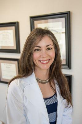 Dr. Lindsey Finklea