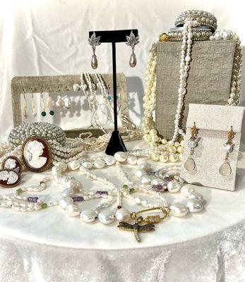 Want to wear pearls for your upcoming wedding? We have all kinds!